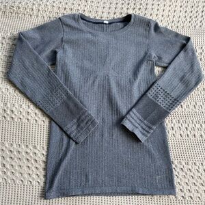 Alo long sleeve layer